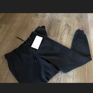 NWT lululemon jogger
